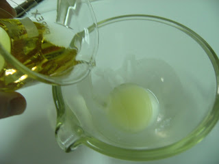 Incorporación del ácido salicílico en aceite de oliva